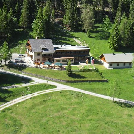 Gasthof Untere Valentinalm Hotel Plocken ภายนอก รูปภาพ
