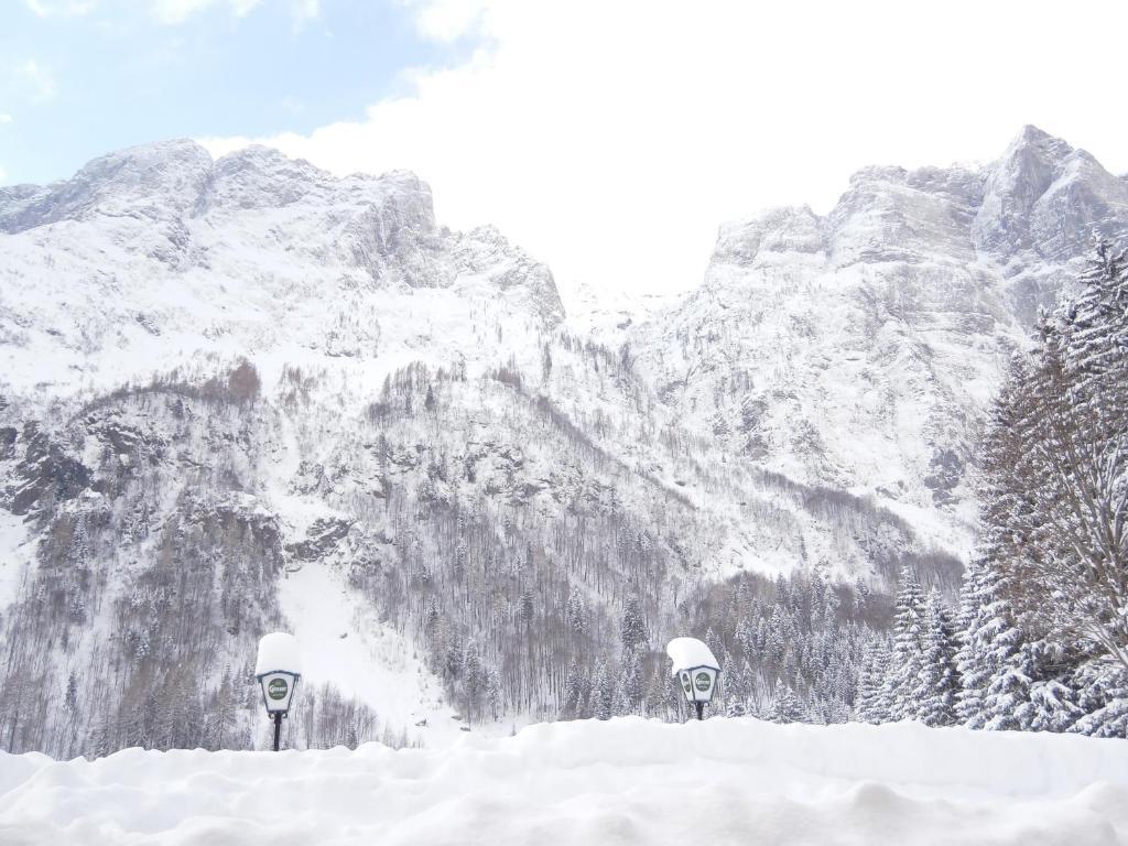 Gasthof Untere Valentinalm Hotel Plocken ภายนอก รูปภาพ
